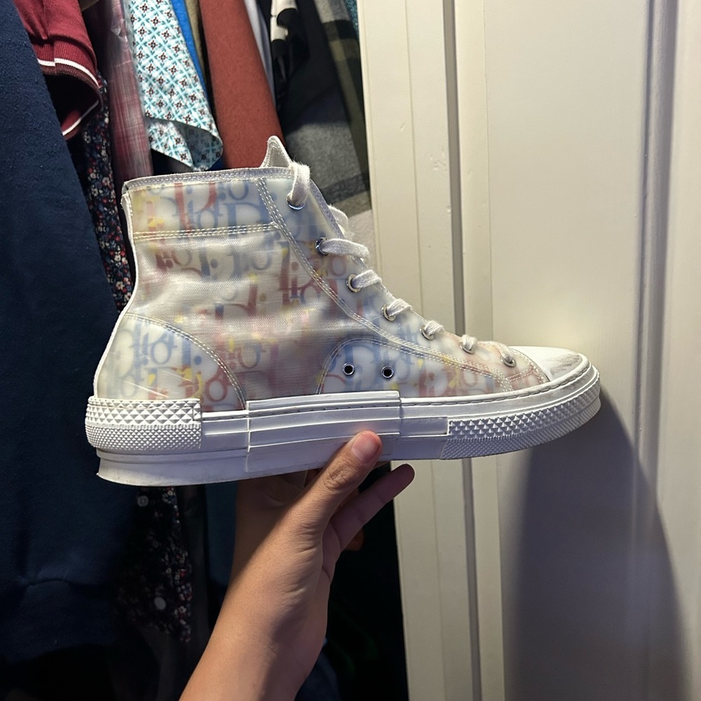 willing to trade for red bottoms or any other designer shoe - Picture 6 of 9